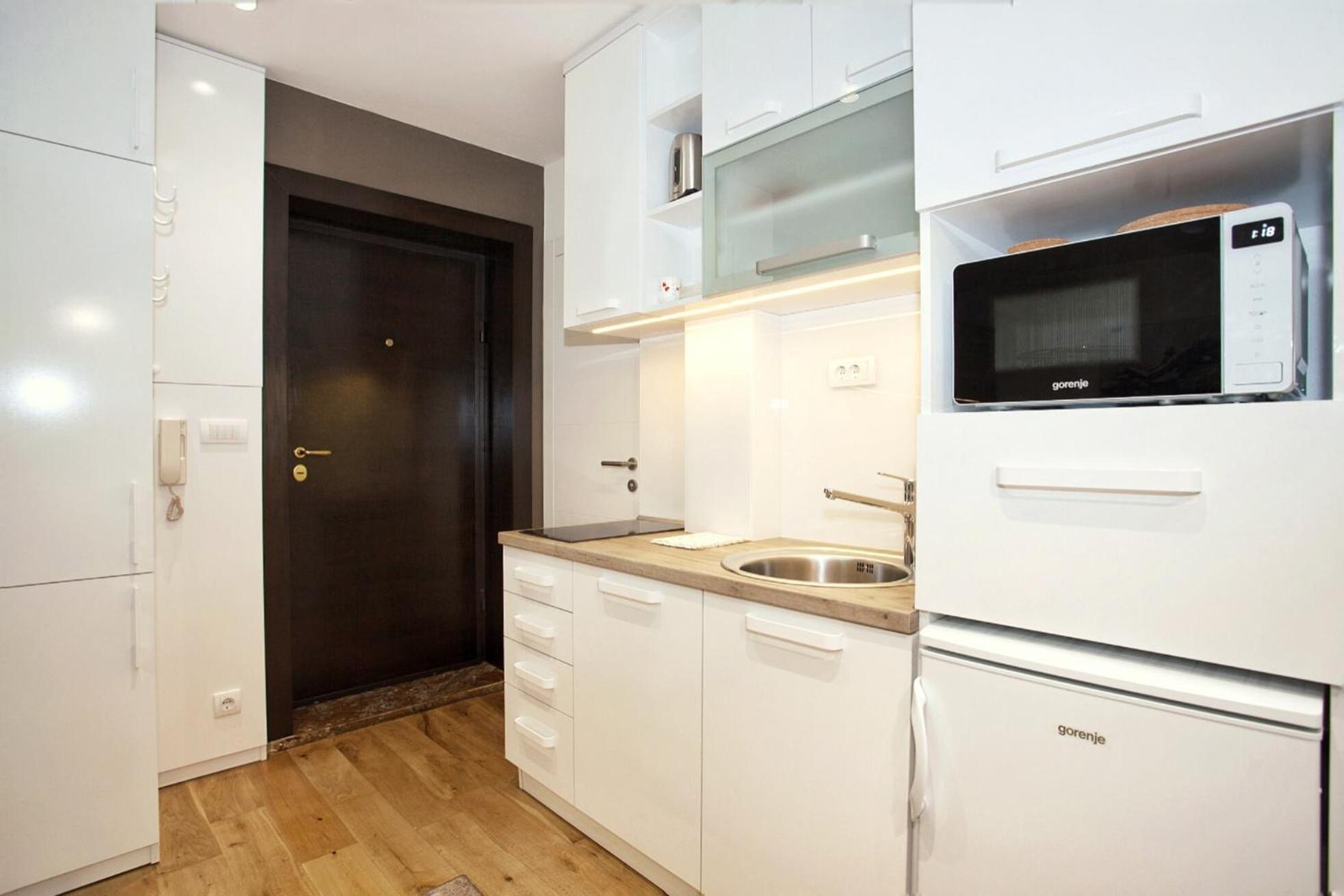 Hostgost Selected Suites - Skadarlija Square Belgrade Exterior photo