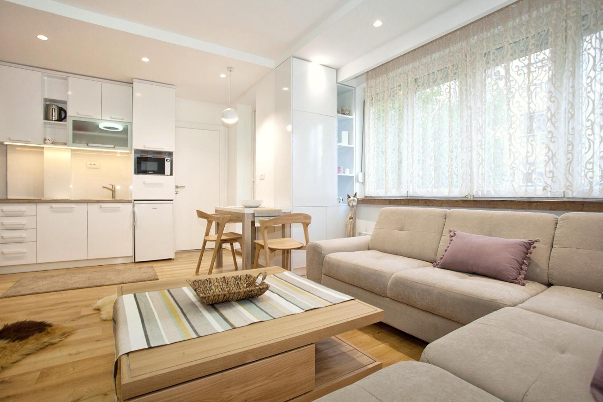 Hostgost Selected Suites - Skadarlija Square Belgrade Exterior photo