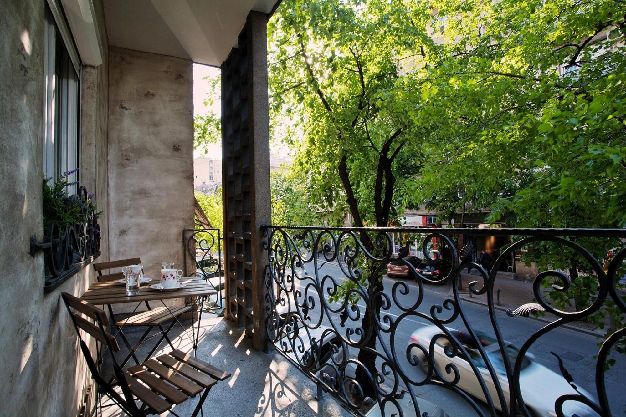 Hostgost Selected Suites - Skadarlija Square Belgrade Exterior photo